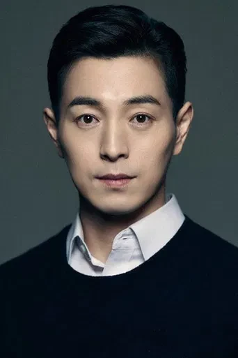 정성일