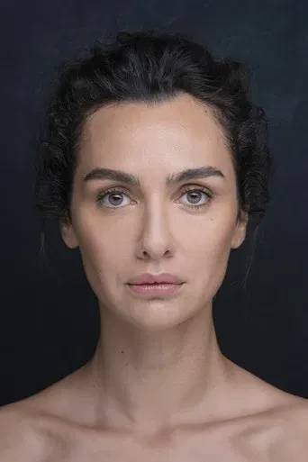 Birce Akalay