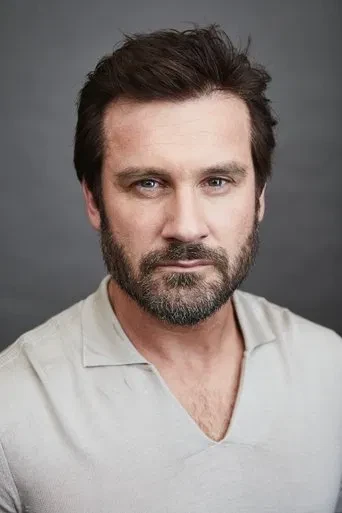 Clive Standen
